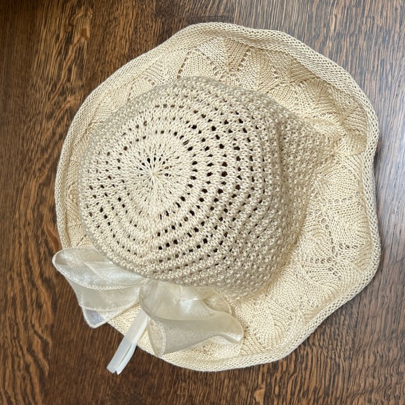 Vintage Beach Crochet Woven Beige Bow Floppy Hat Women’s Adult Size Feminine - Picture 14 of 16